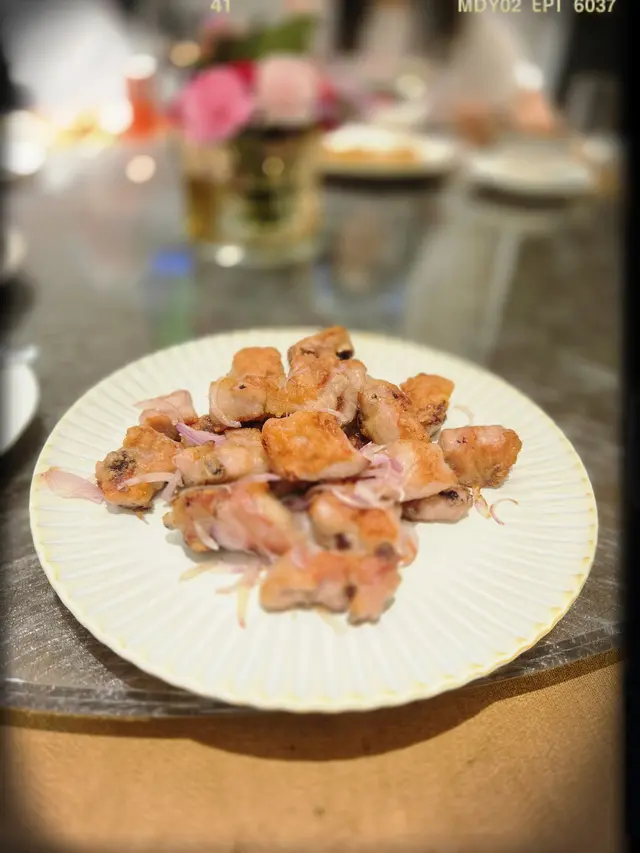 乾蔥煎排骨（$208/份）